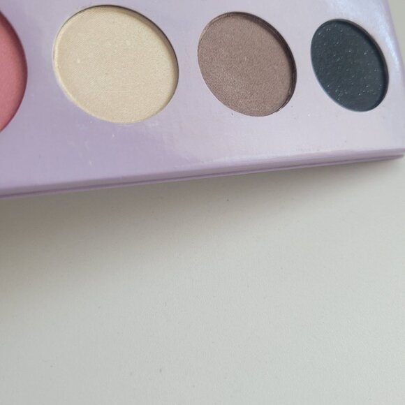 100% Pure PUNK PRINCESS Palette Limited Edition Discontinued UNSEALED New - Picture 7 of 7